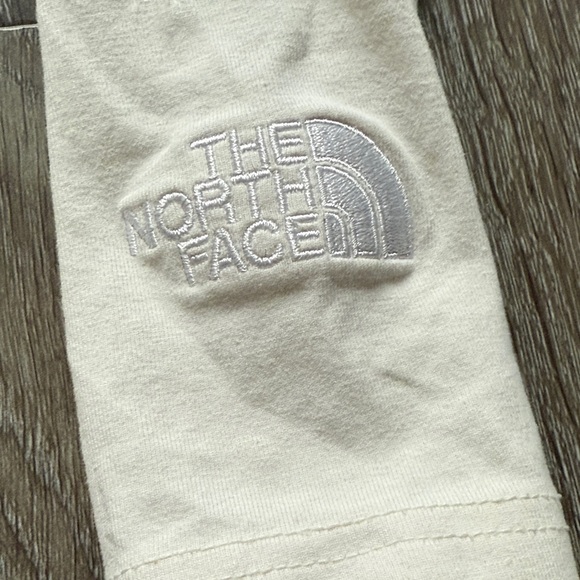 North face Base layer Cream Long Sleeve Top XS - Picture 3 of 6